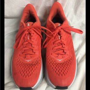 GC Hoka One One Women’s Clifton 7 Running Sneakers Size 10.5 color orange women